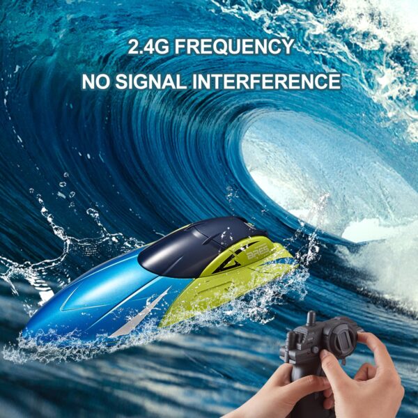 Remote Control Boat - Image 2